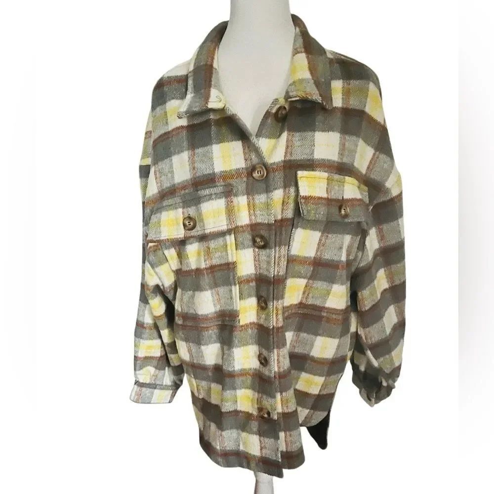 Talulah Plaid Button-Up Shacket size M.